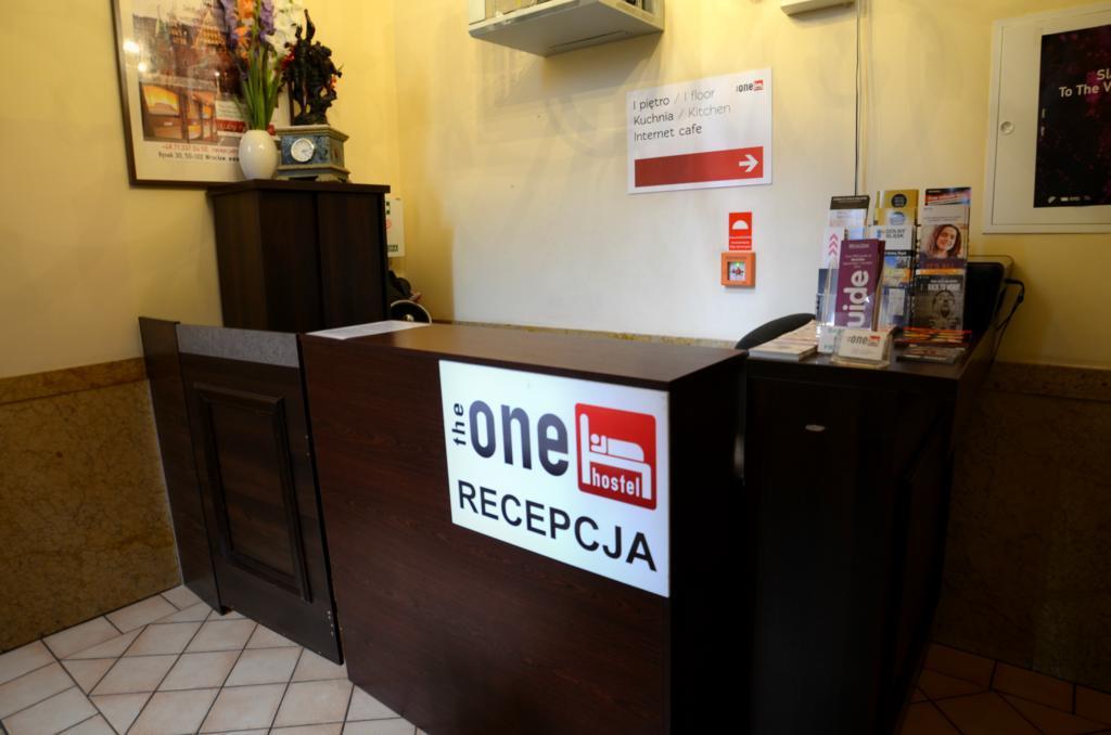The One Hostel Вроцлав Екстериор снимка
