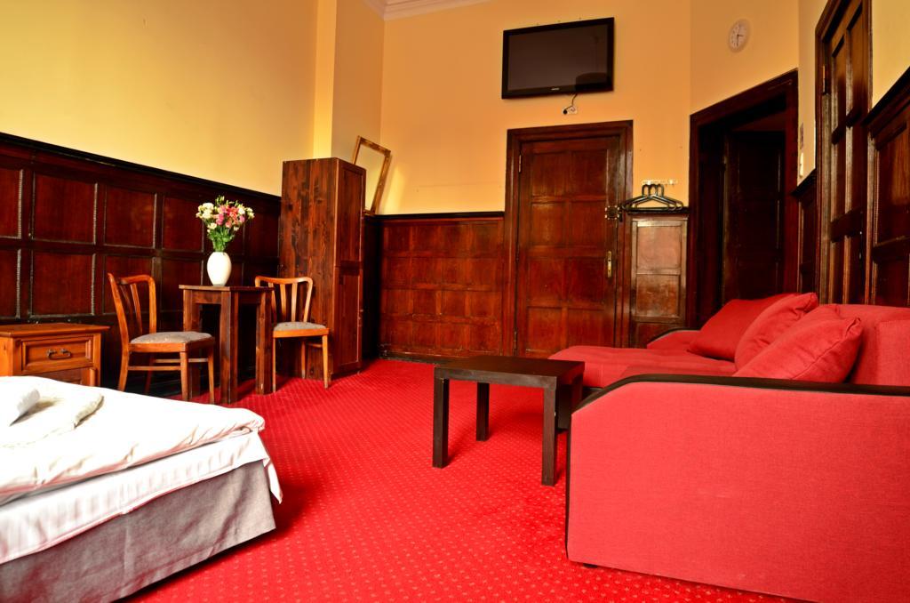 The One Hostel Вроцлав Екстериор снимка